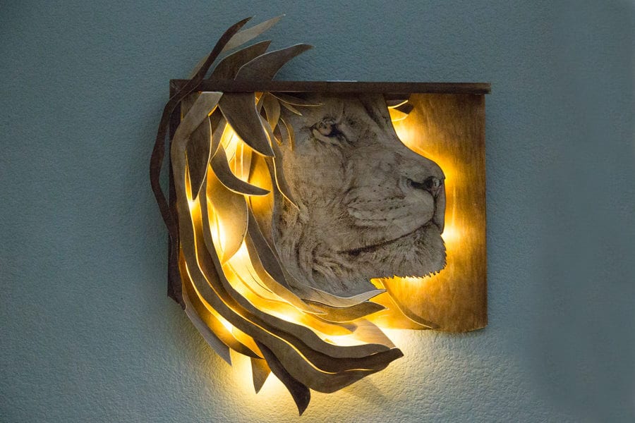 wood-burning-lighted-art